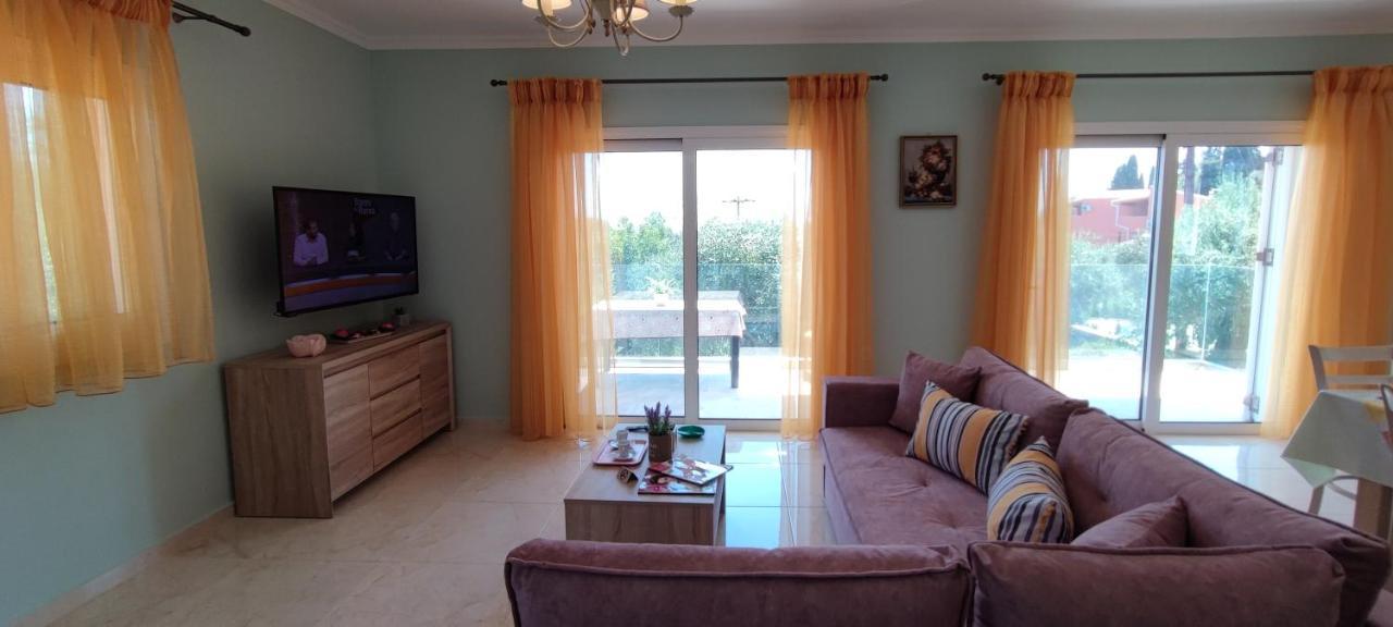 Thomas Apartments Dassia  Luaran gambar