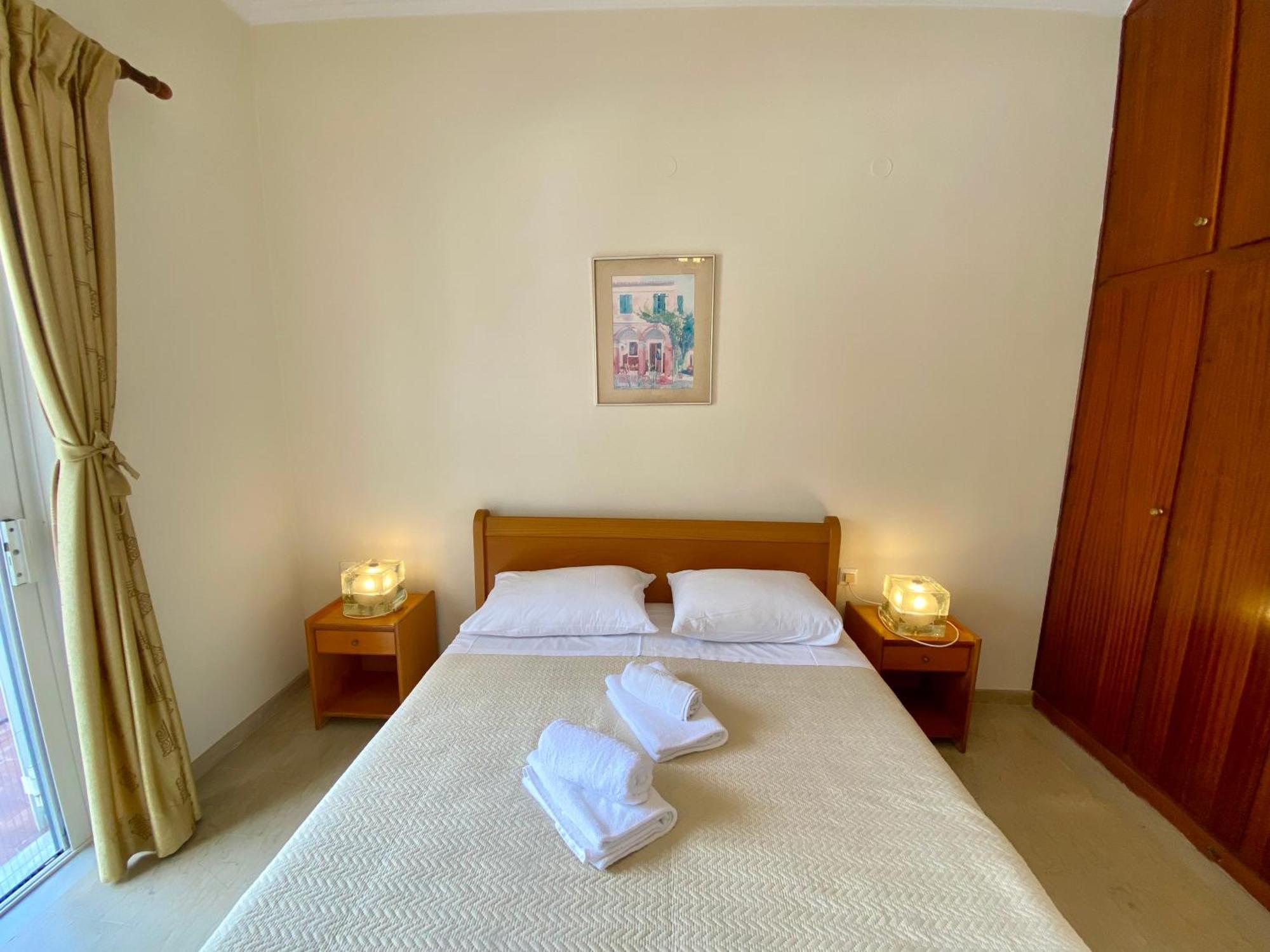Thomas Apartments Dassia  Luaran gambar