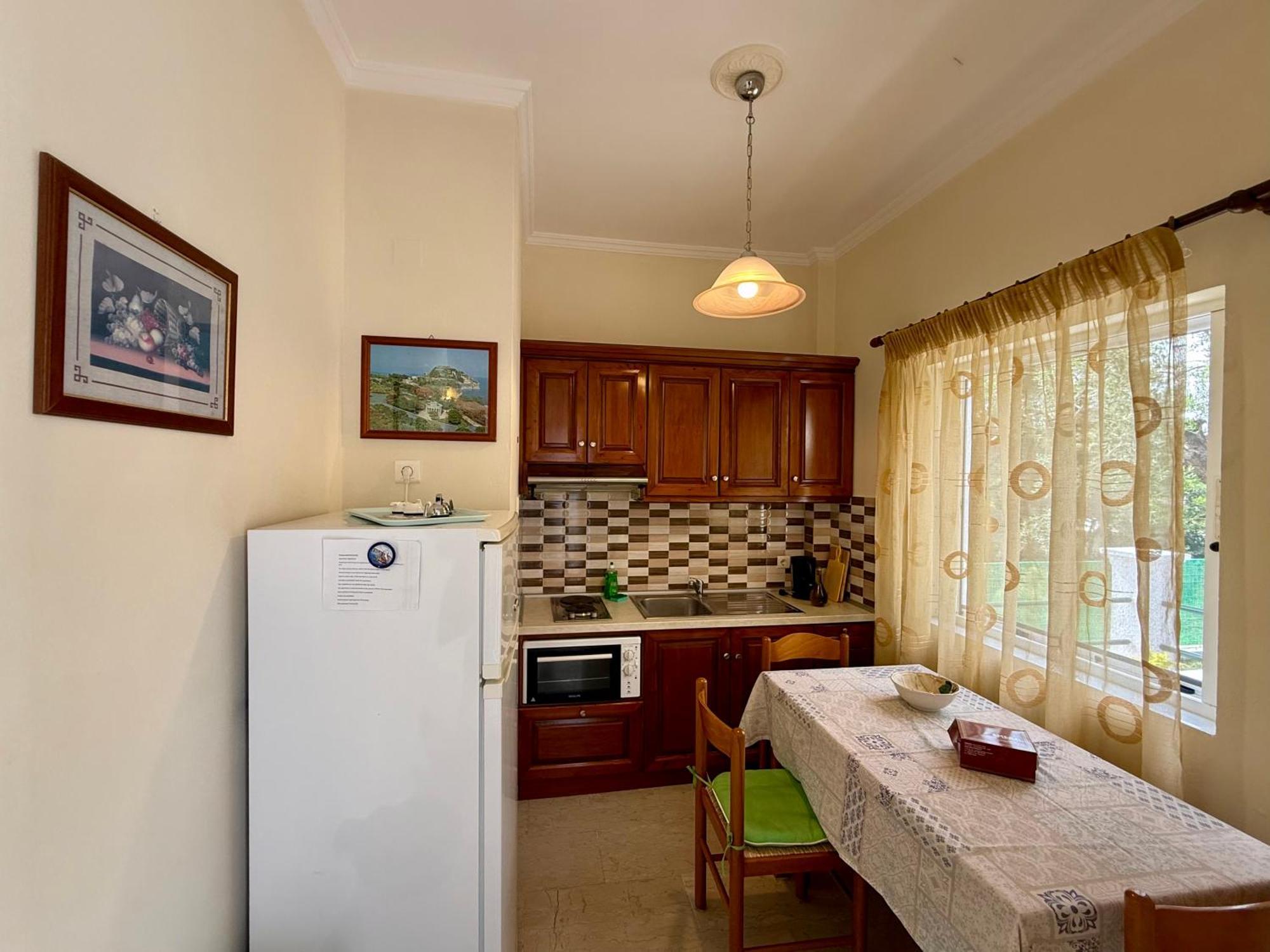 Thomas Apartments Dassia  Luaran gambar