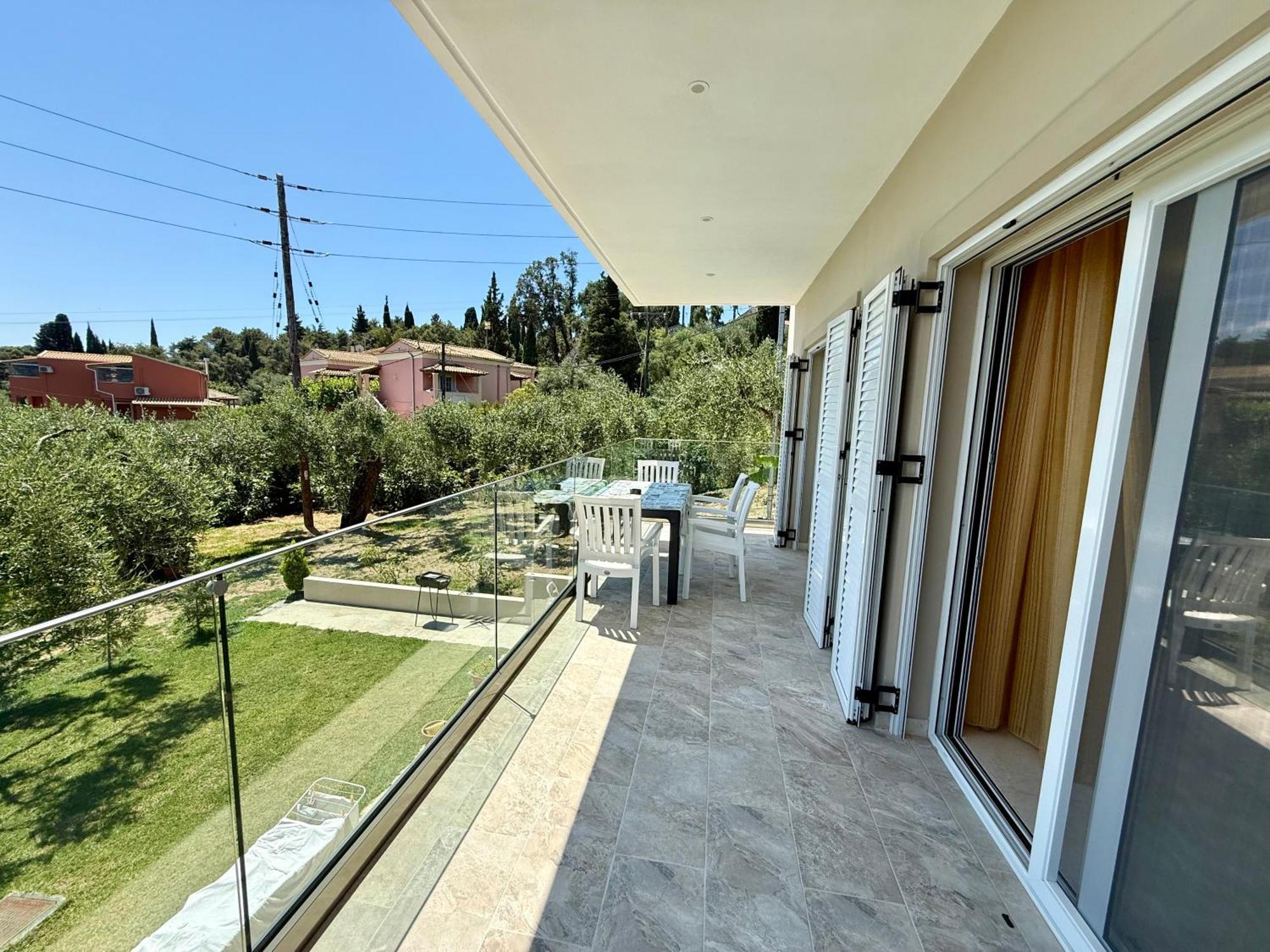 Thomas Apartments Dassia  Luaran gambar
