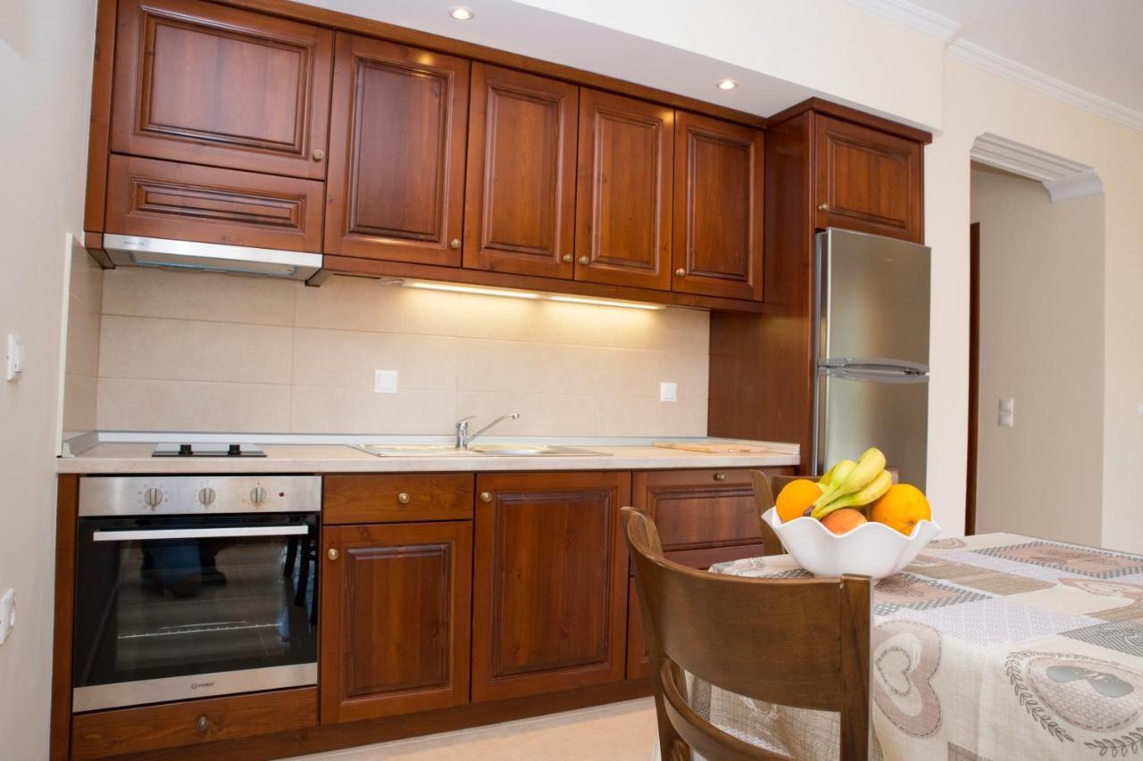 Thomas Apartments Dassia  Luaran gambar